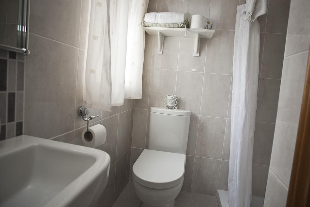 Avalon House B&B 글렌티스 객실 사진